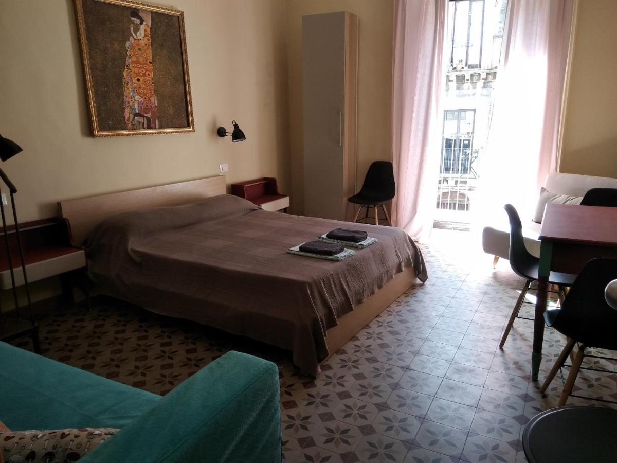 3D House Catania Centro Appartement Buitenkant foto
